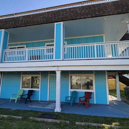 Beachview Beauty Steps To The Beach In West G Town Galveston Exterior photo
